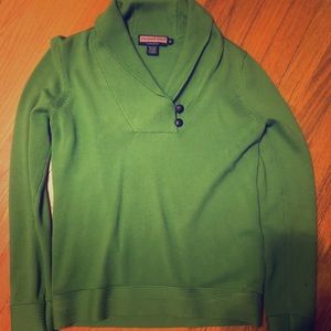 Vineyard Vine green pullover sweater